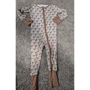 Little sleepies bamboo footie size 6-12M
